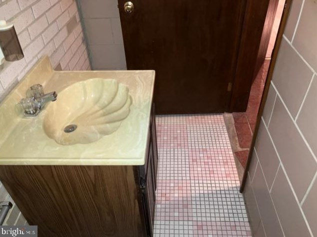 231 Bouldin St, Baltimore MD  21224-5019 exterior