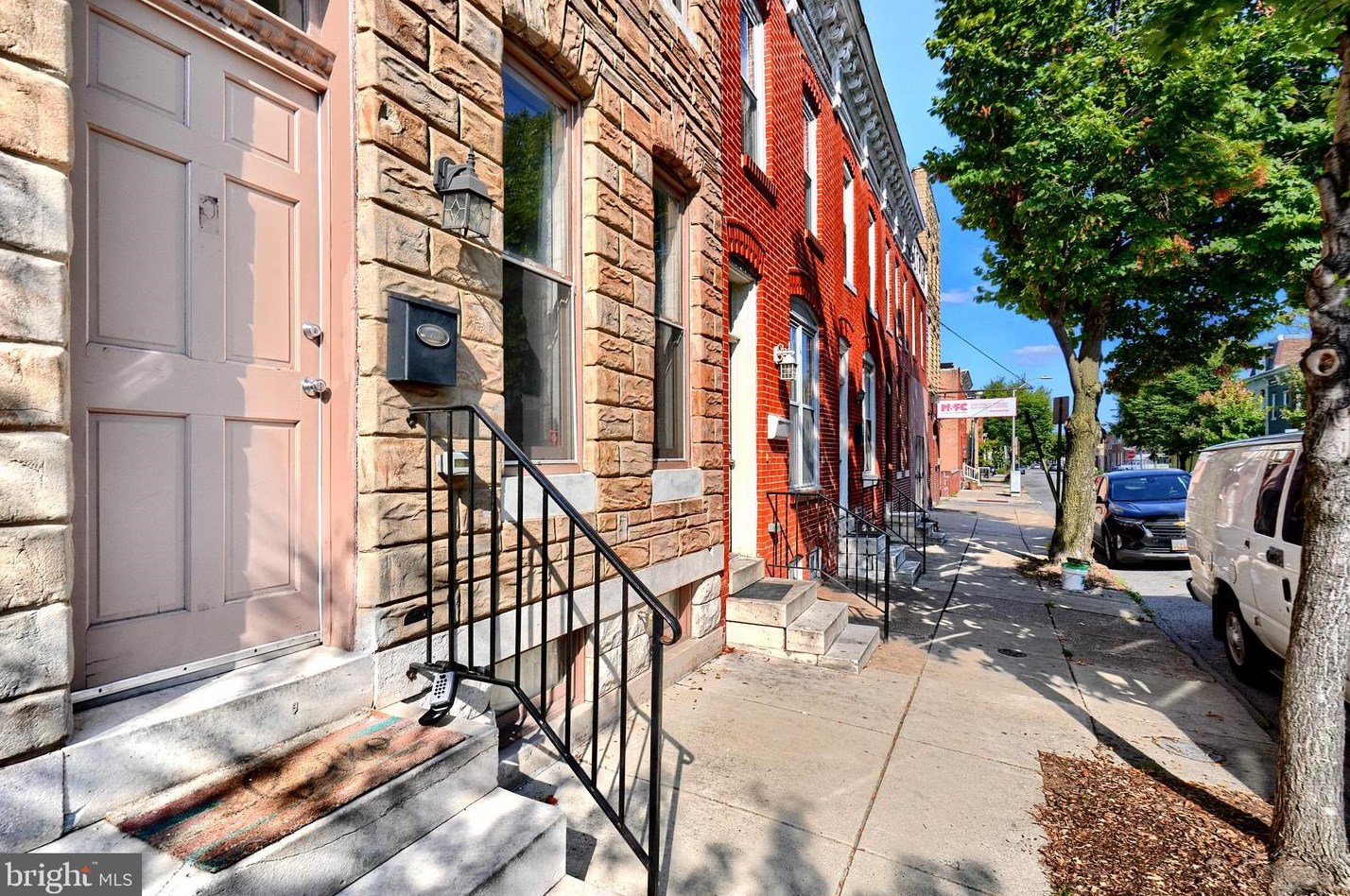 2212 Jefferson St, Baltimore, MD 21205