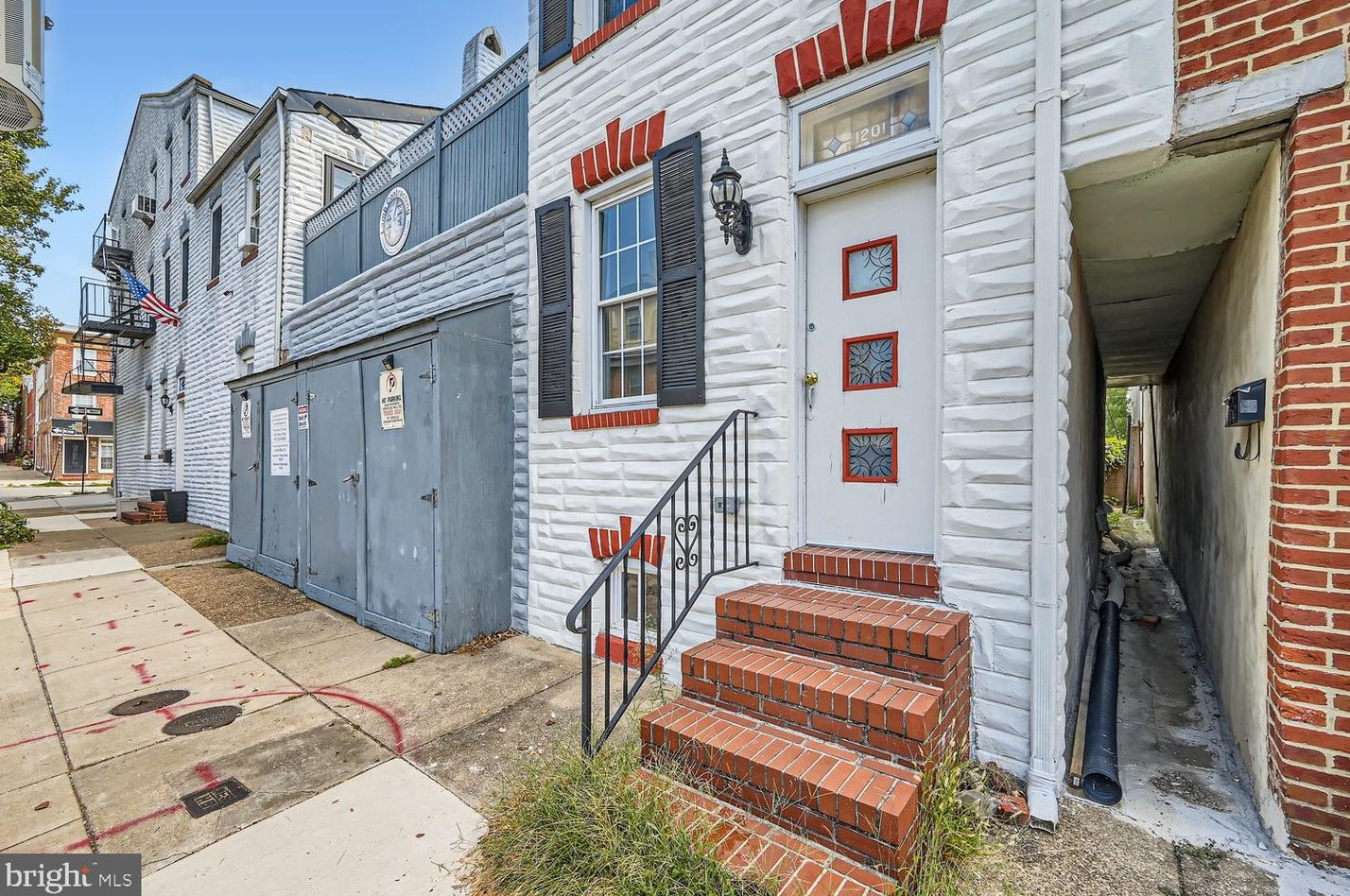 1201 S Ellwood Ave, Baltimore, MD 21224