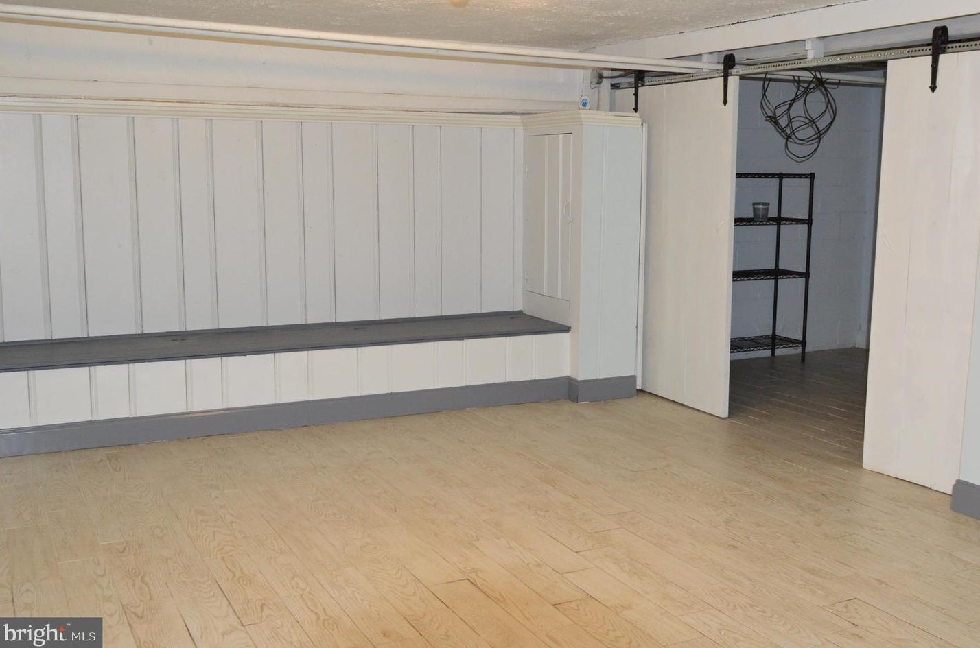 1522 Roundhill Rd, Baltimore MD  21218-2211 exterior