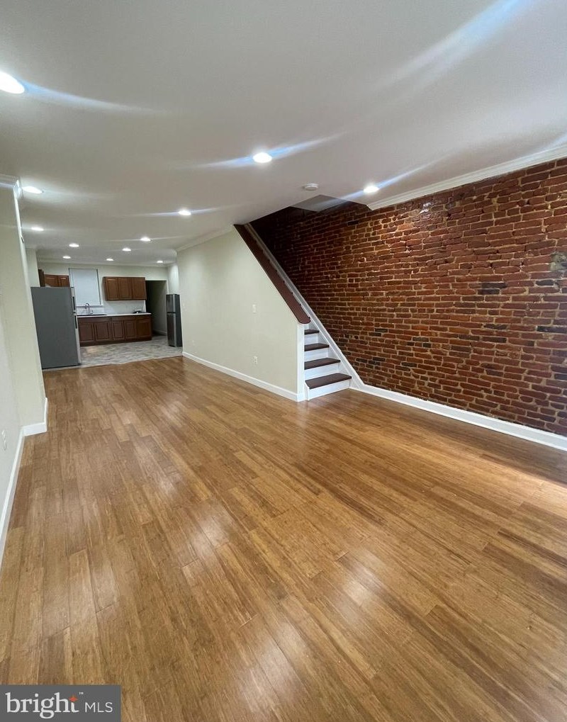 1720 E 28th St, Baltimore, MD 21218