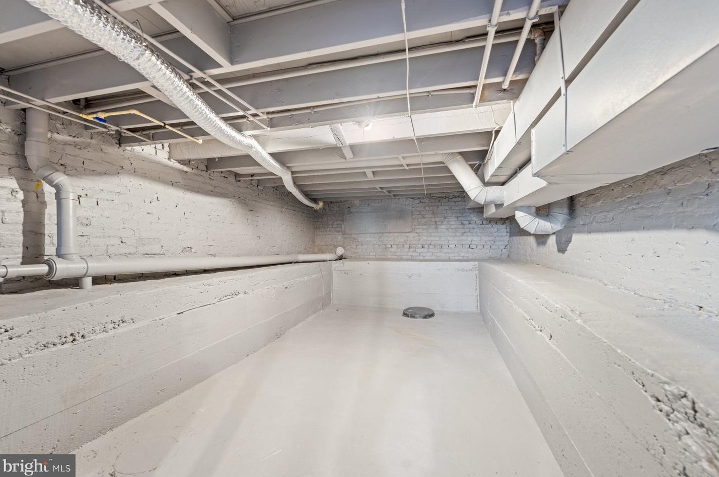 215 Rose St, Baltimore MD 21224-1123 exterior