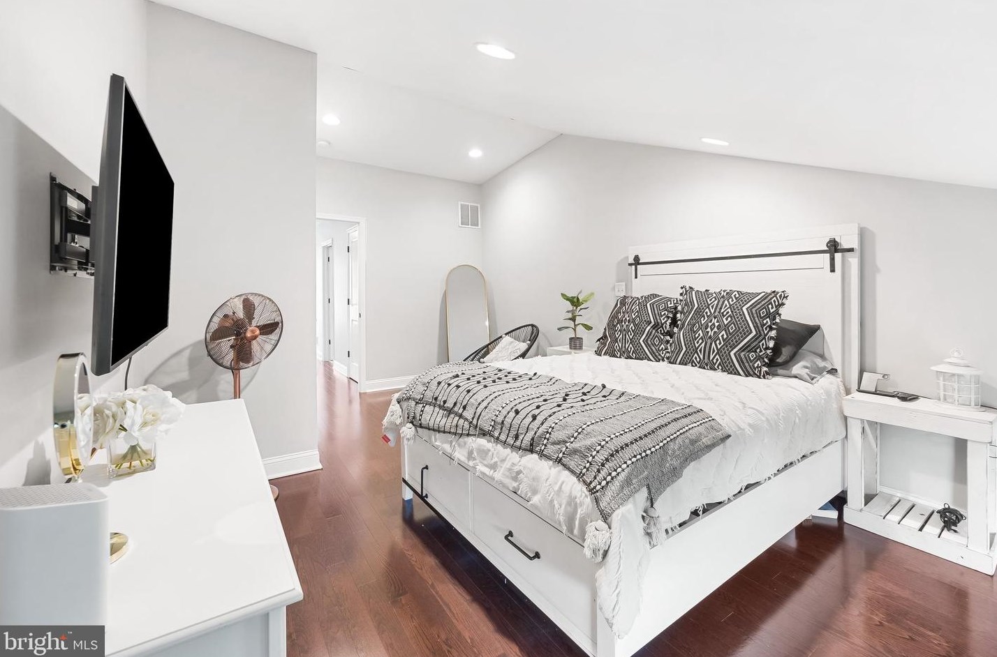 1728 Gough St, Baltimore MD  21231-2637 exterior