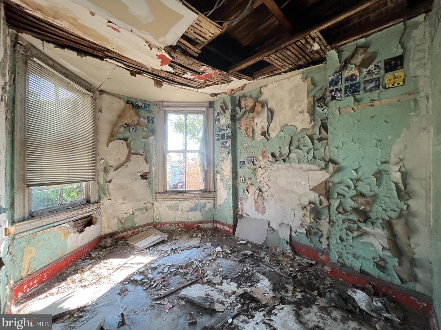 1911 Mosher St, Baltimore MD  21217-2136 exterior