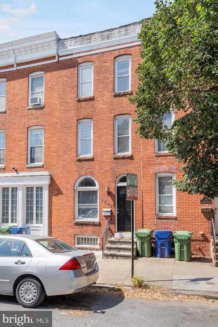 1746 Charles St, Baltimore, MD 21230-5802