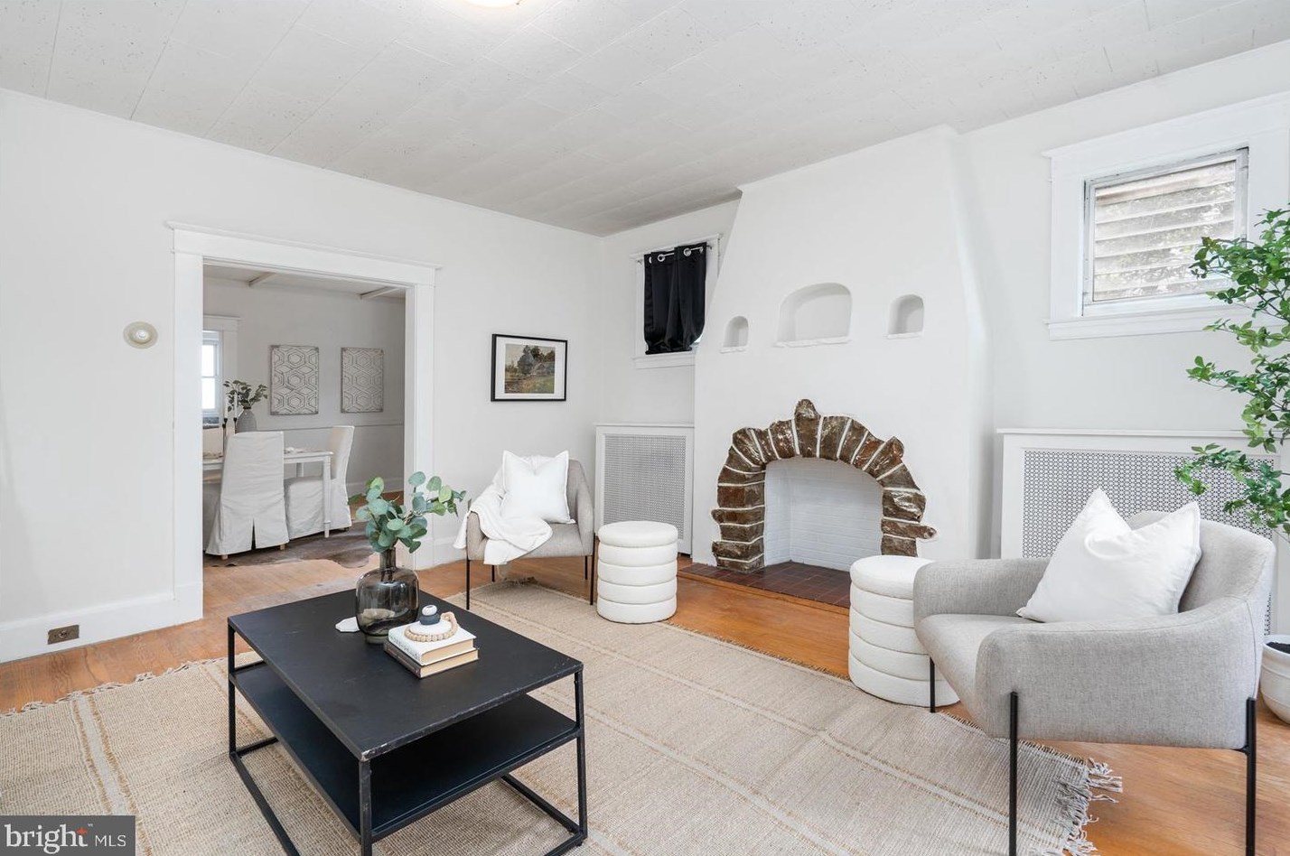 4407 Harcourt Rd, Baltimore, MD 21214