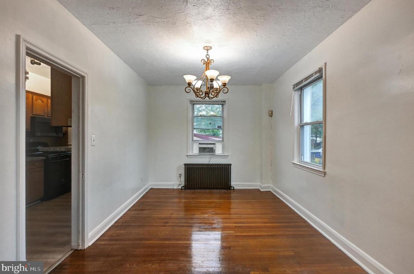 5666 Kavon Ave, Baltimore MD  21206-3626 exterior