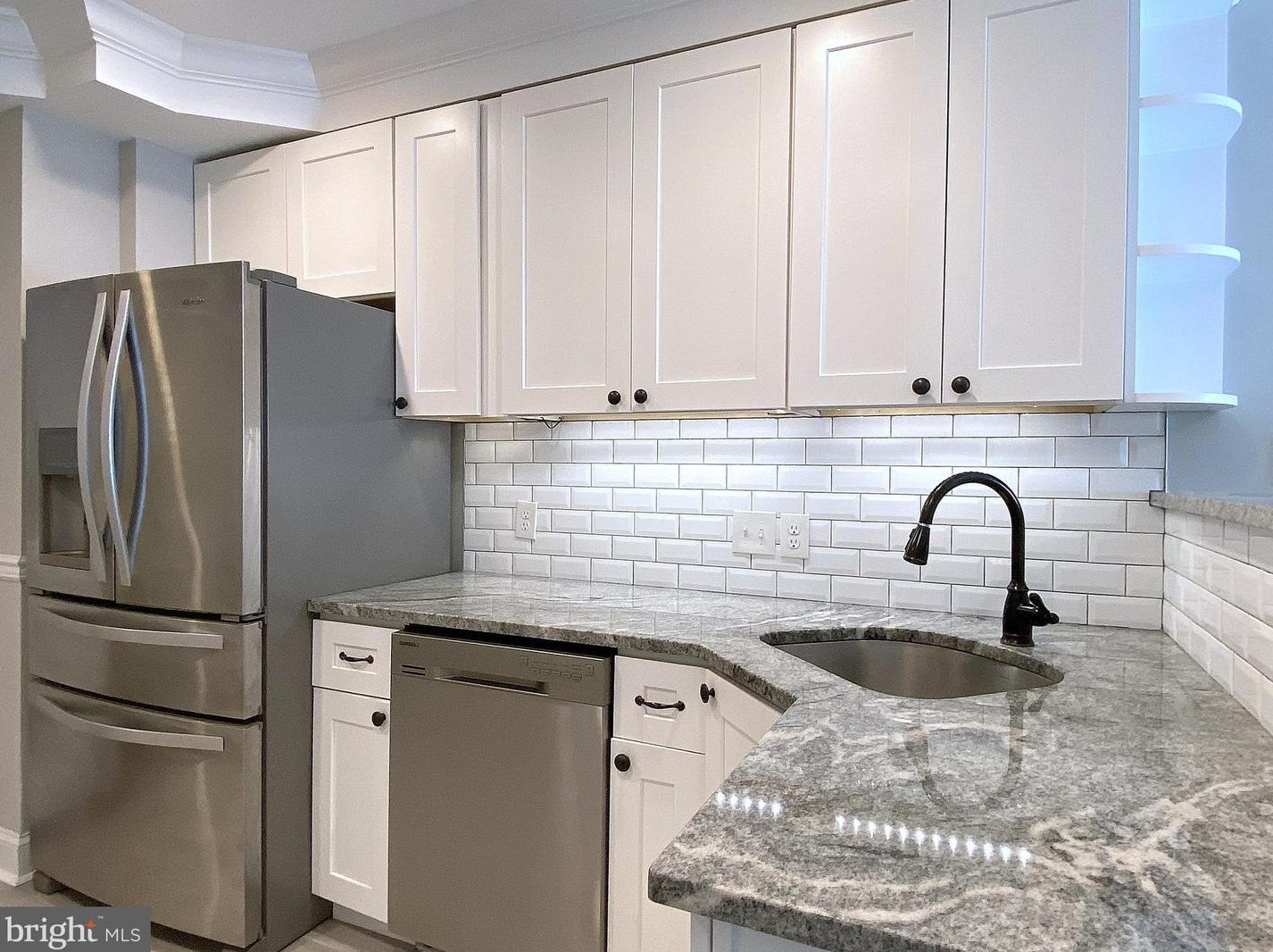 2527 Fleet St, Baltimore MD  21224-3707 exterior