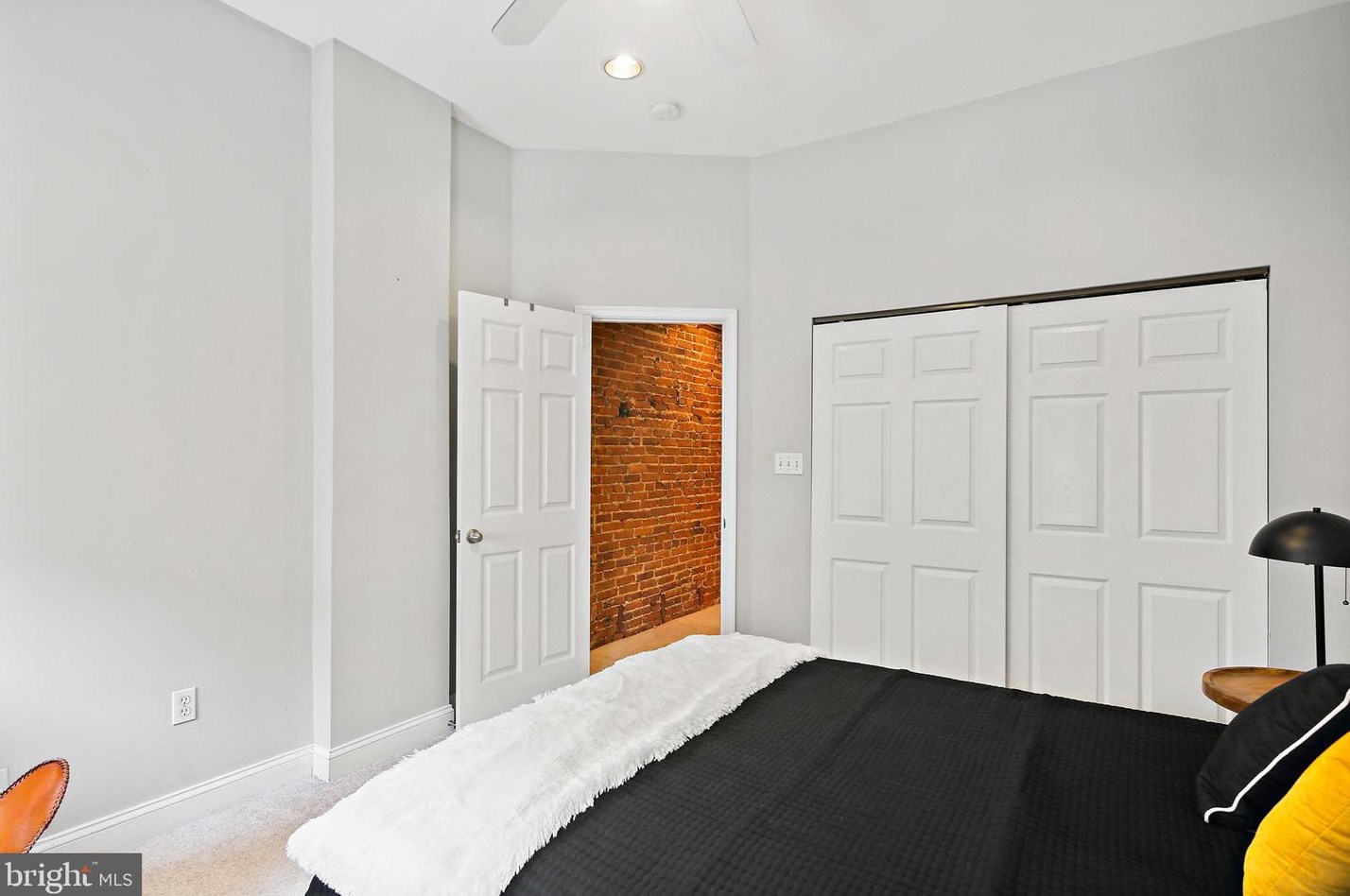 1413 Light St, Baltimore MD 21230-3935 exterior