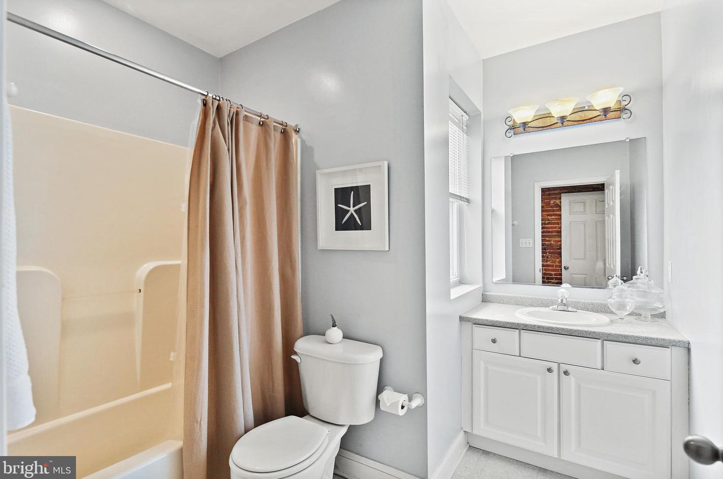 1413 Light St, Baltimore MD 21230-3935 exterior