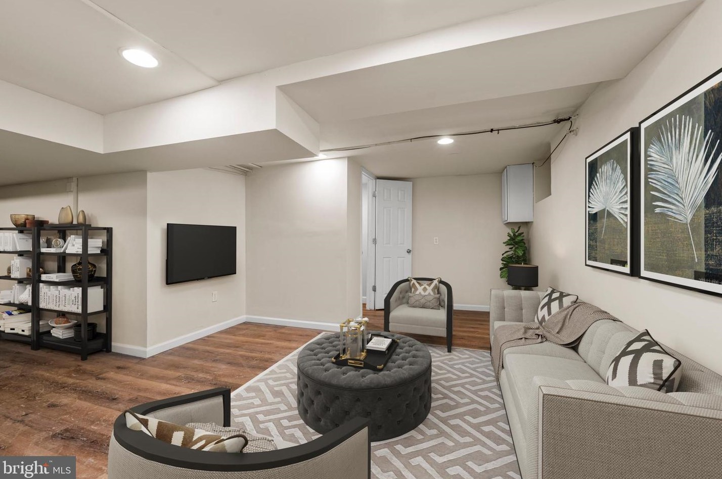 3714 Elkader Rd, Baltimore MD  21218-2004 exterior