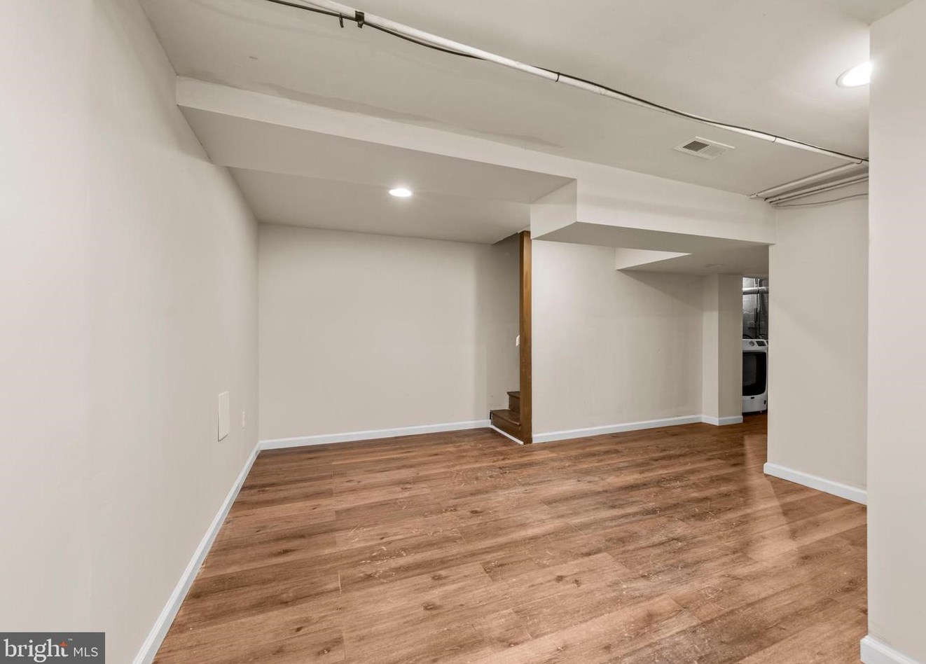 3714 Elkader Rd, Baltimore MD  21218-2004 exterior