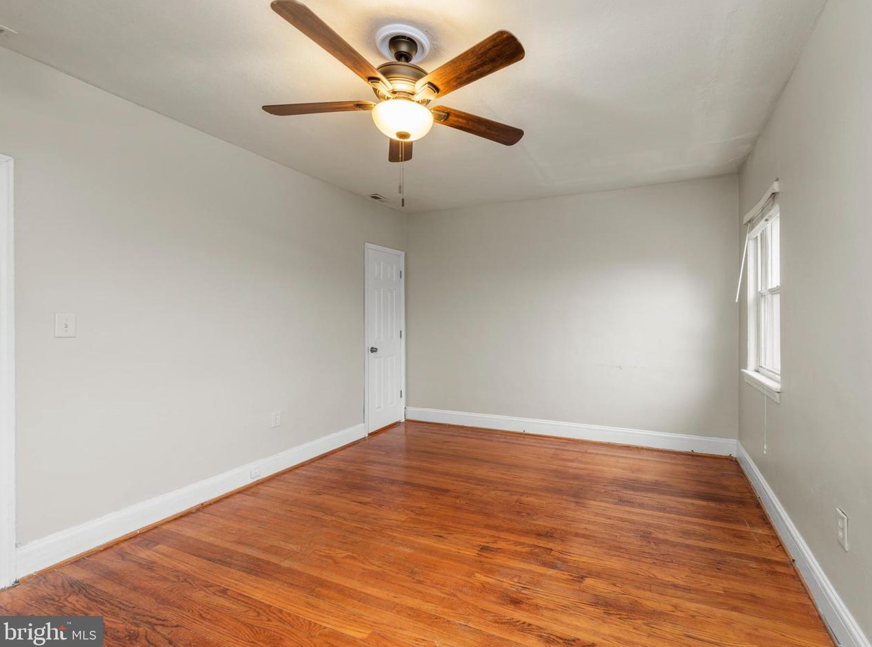 3714 Elkader Rd, Baltimore MD  21218-2004 exterior