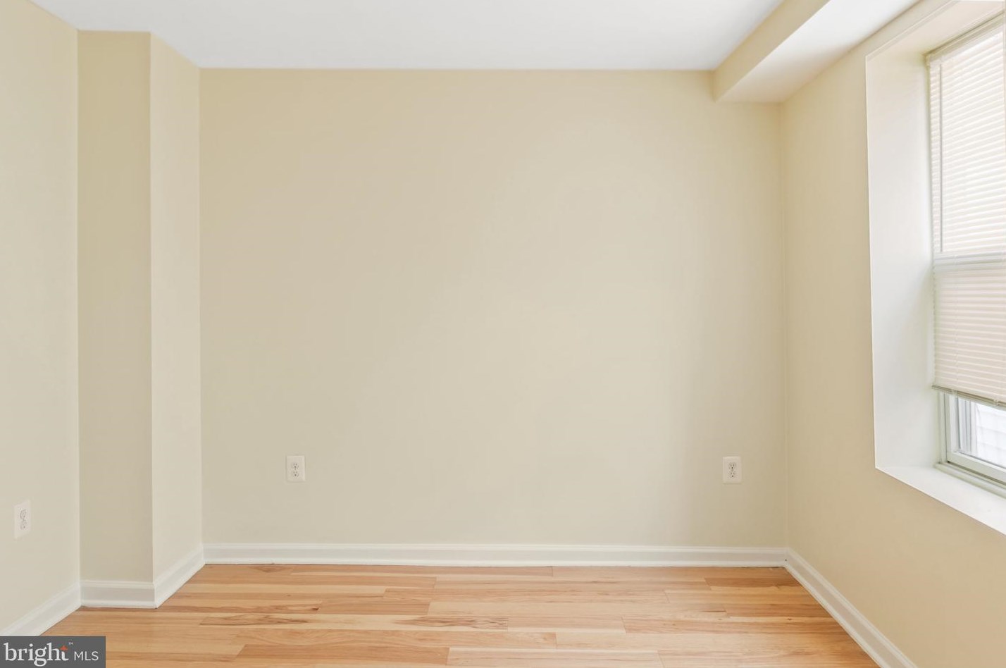 420 Eaton St, Baltimore MD  21224-2603 exterior