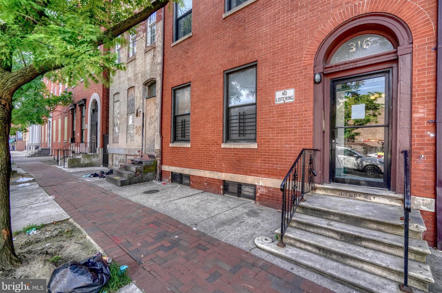 316 Paca St, Baltimore MD 21201-1814 exterior