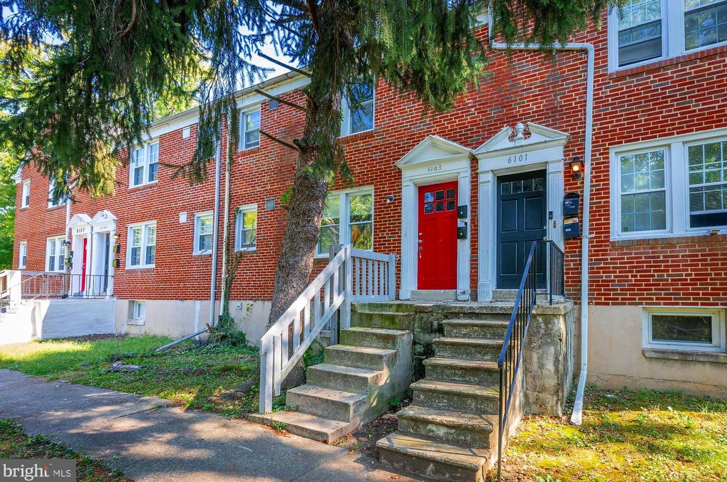 6103 Chinquapin Pkwy, Baltimore MD 21239-1944 exterior