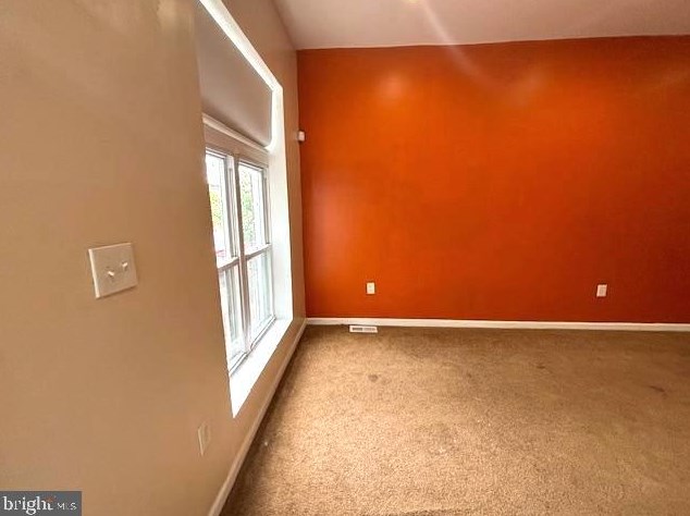 1828 N Washington St, Baltimore, MD 21213