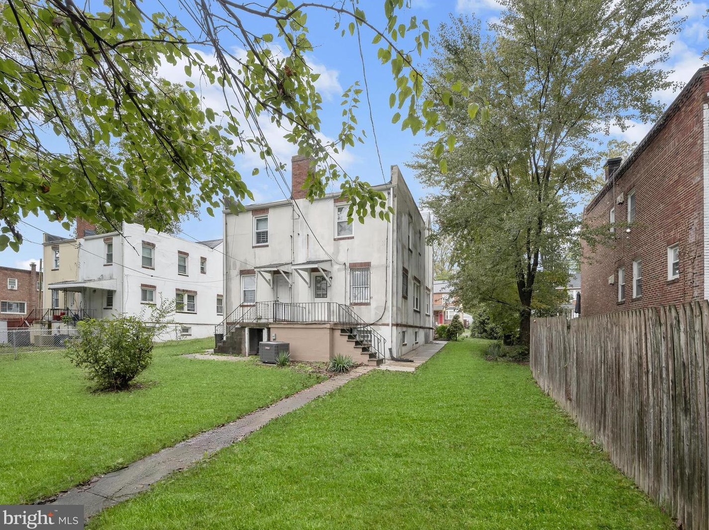 3707 Rogers Ave, Baltimore MD  21215-4212 exterior