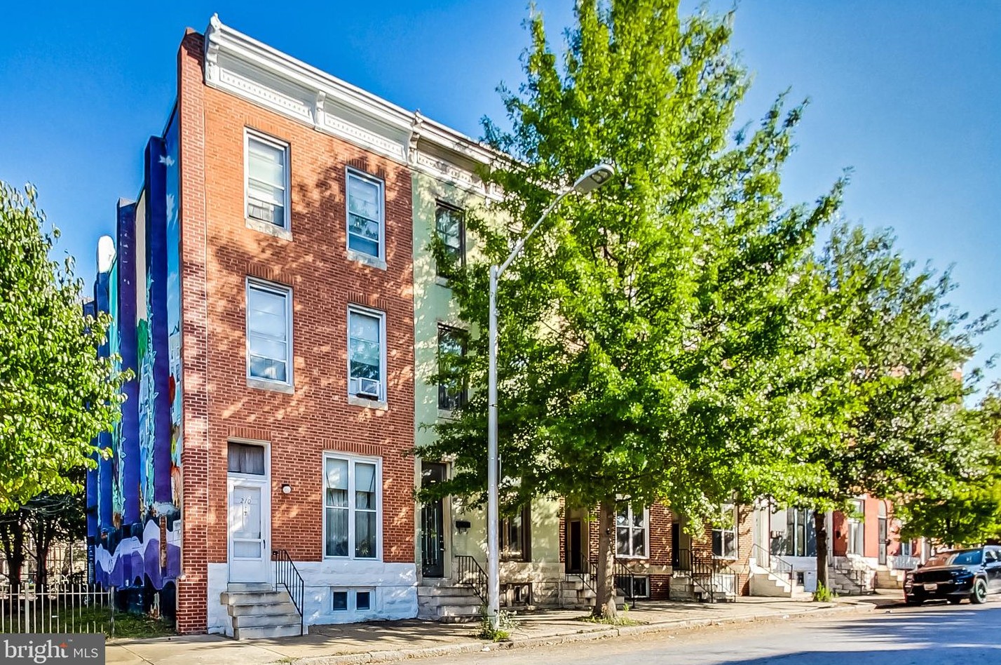 212 22nd St, Baltimore, MD 21218-5828