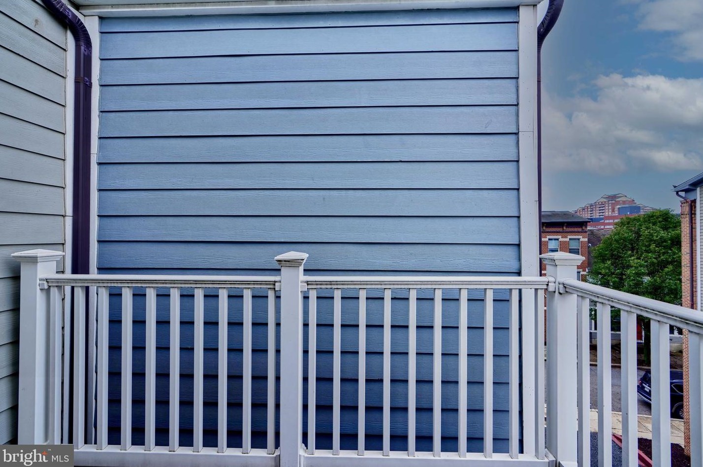 6 Exeter St, Baltimore MD 21202-4628 exterior