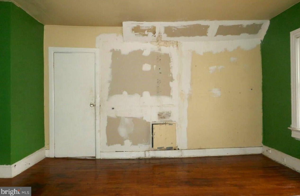 5113 Gwynn Oak Ave, Baltimore MD  21207-7634 exterior