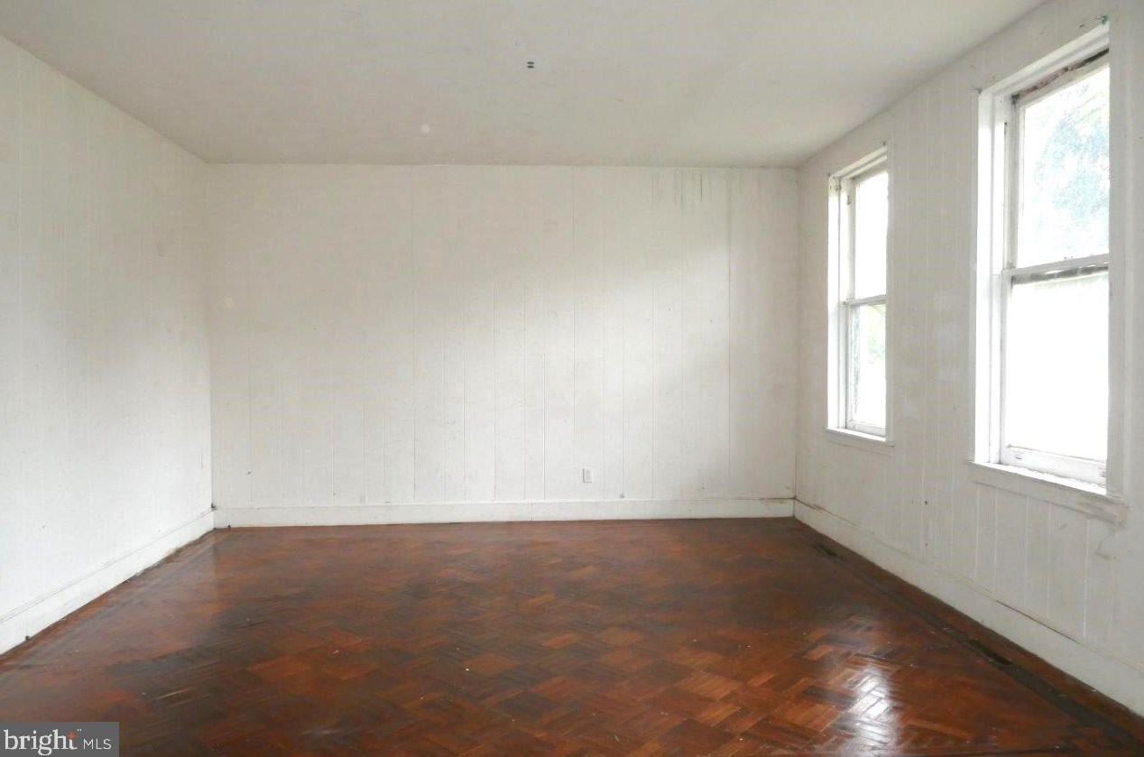 5113 Gwynn Oak Ave, Baltimore, MD 21207-6806