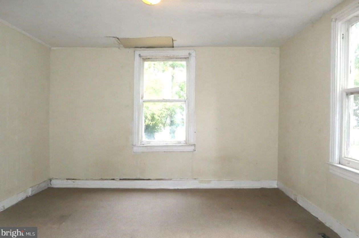 5113 Gwynn Oak Ave, Baltimore MD  21207-7634 exterior