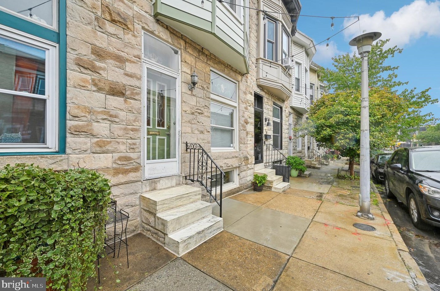 16 Ellwood Ave, Baltimore, MD 21224-1305
