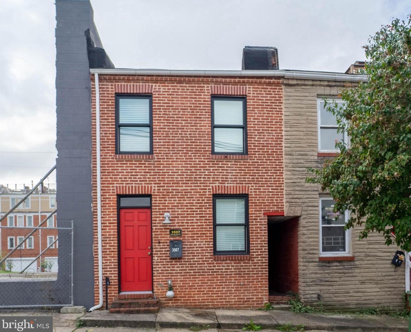 3507 Dillon St, Baltimore, MD 21224-5221