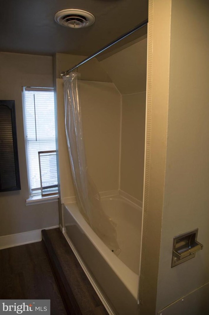2908 Grindon Ave, Baltimore MD  21214-3101 exterior
