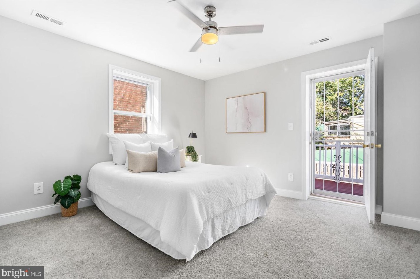 1706 Lombard St, Baltimore MD 21223-1010 exterior