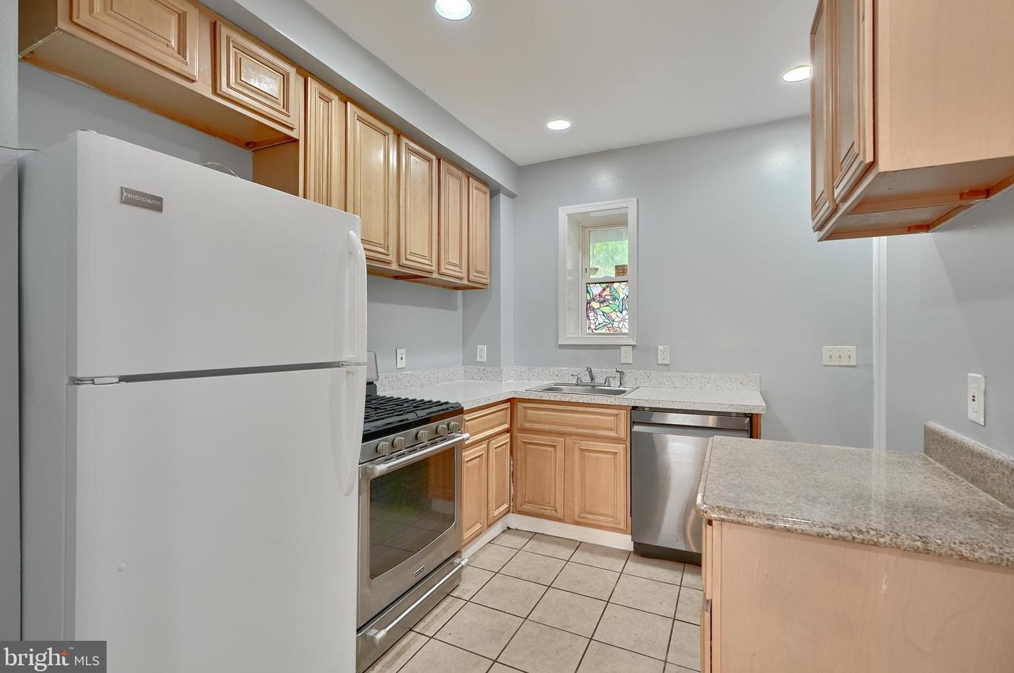 227 Fulton Ave, Baltimore MD  21223-1661 exterior