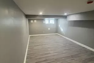 444 E 28th St, Baltimore, MD 21218 - Photo 22