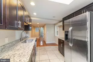 1811 Fleet St, Baltimore, MD 21231 - Photo 14