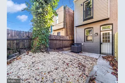 310 E 25th Street, Baltimore, MD 21218 - Photo 48