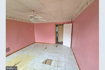 2107 Cliftwood Avenue, Baltimore, MD 21213 - Photo 10