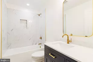 530 N Carrollton Ave, Baltimore, MD 21223 - Photo 14