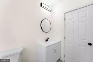 509 McCabe Ave, Baltimore, MD 21212 - Photo 32