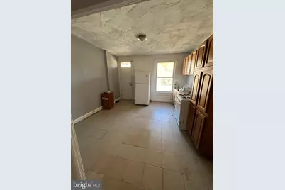 211 S Hilton Street, Baltimore, MD 21229 - Photo 4