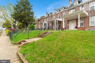 2609 Keyworth Ave, Baltimore, MD 21215 - Photo 2