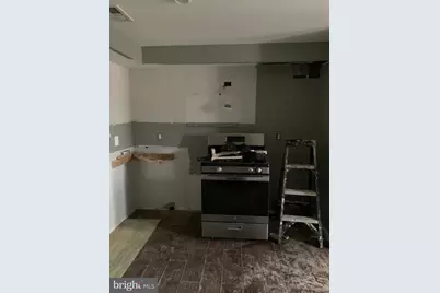 943 N Mount Street, Baltimore, MD 21217 - Photo 8