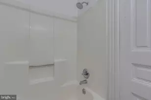 1113 N Calvert St, Baltimore, MD 21202 - Photo 24