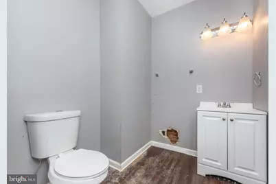 2110 E Hoffman Street, Baltimore, MD 21213 - Photo 14