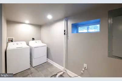 3410 W Franklin Street, Baltimore, MD 21229 - Photo 24