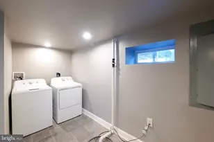 3410 W Franklin St, Baltimore, MD 21229 - Photo 24