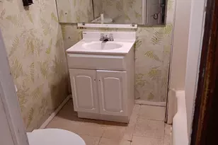 2419 W Mosher St, Baltimore, MD 21216 - Photo 12