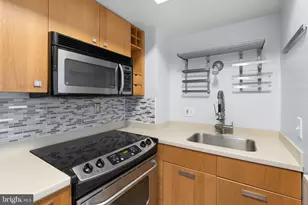 216 W Monument St, Baltimore, MD 21201 - Photo 10