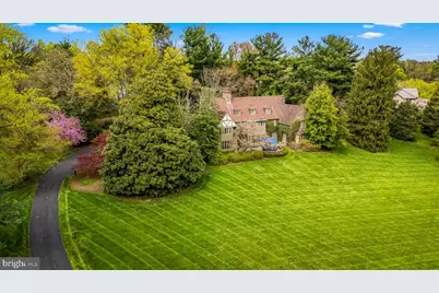 102 Cotswold Road, Baltimore, MD 21210 - Photo 10