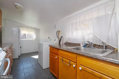 510 S Patterson Park Avenue, Baltimore, MD 21231 - Photo 8