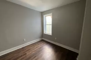 2113 N Pulaski St, Baltimore, MD 21217 - Photo 8
